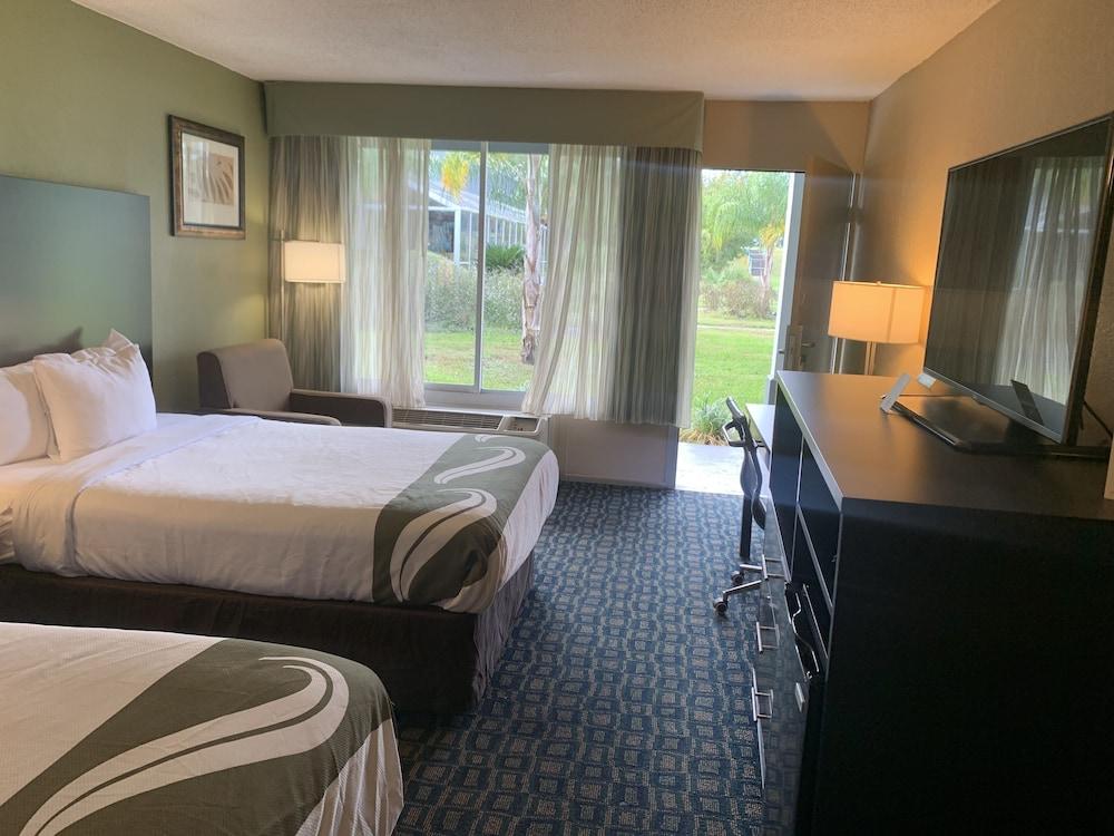 Quality Inn & Suites Brooksville I-75-Dade City Ridge Manor Exterior foto