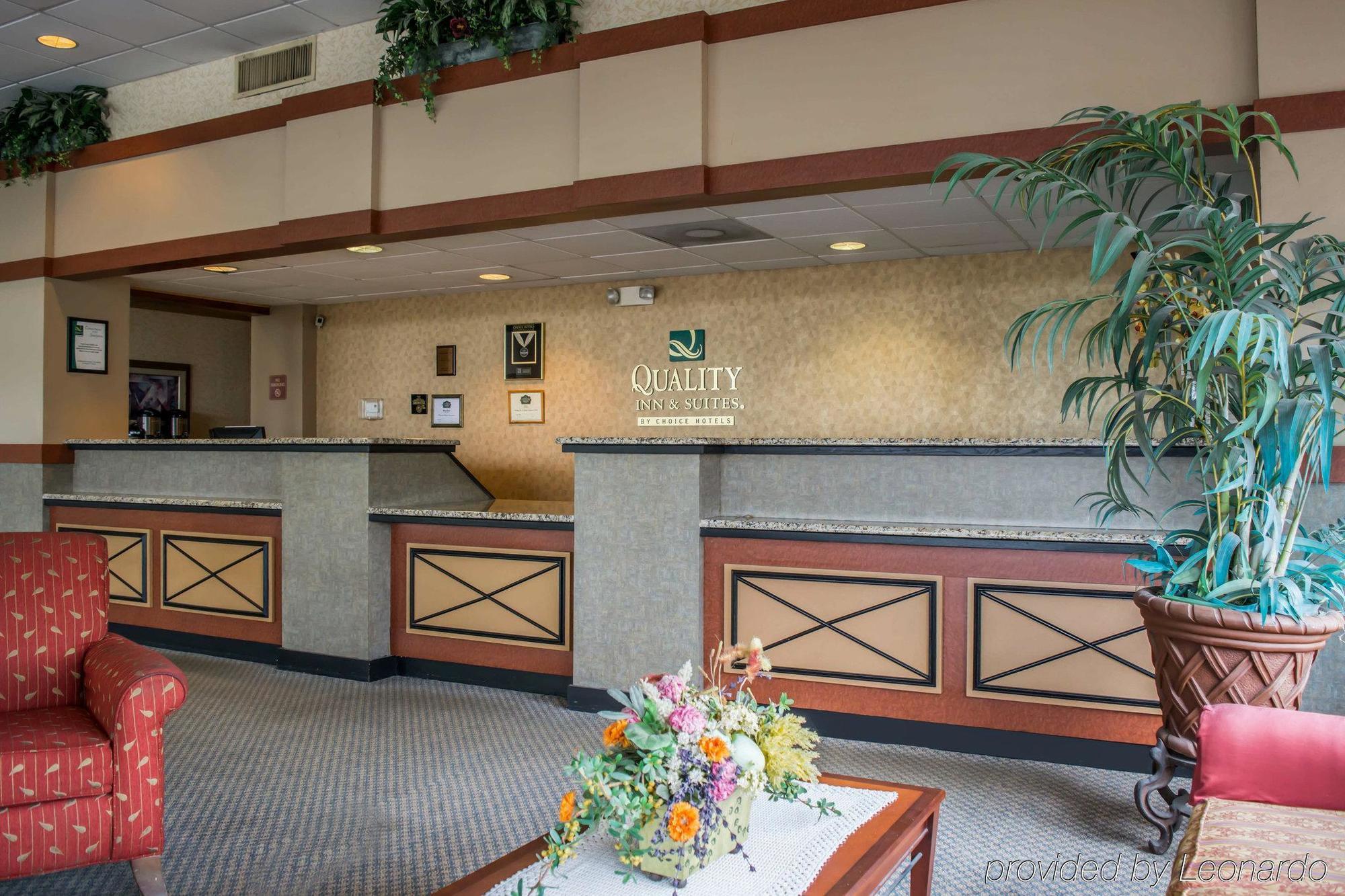 Quality Inn & Suites Brooksville I-75-Dade City Ridge Manor Exterior foto