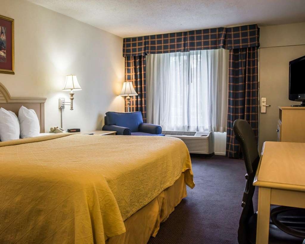 Quality Inn & Suites Brooksville I-75-Dade City Ridge Manor Habitación foto